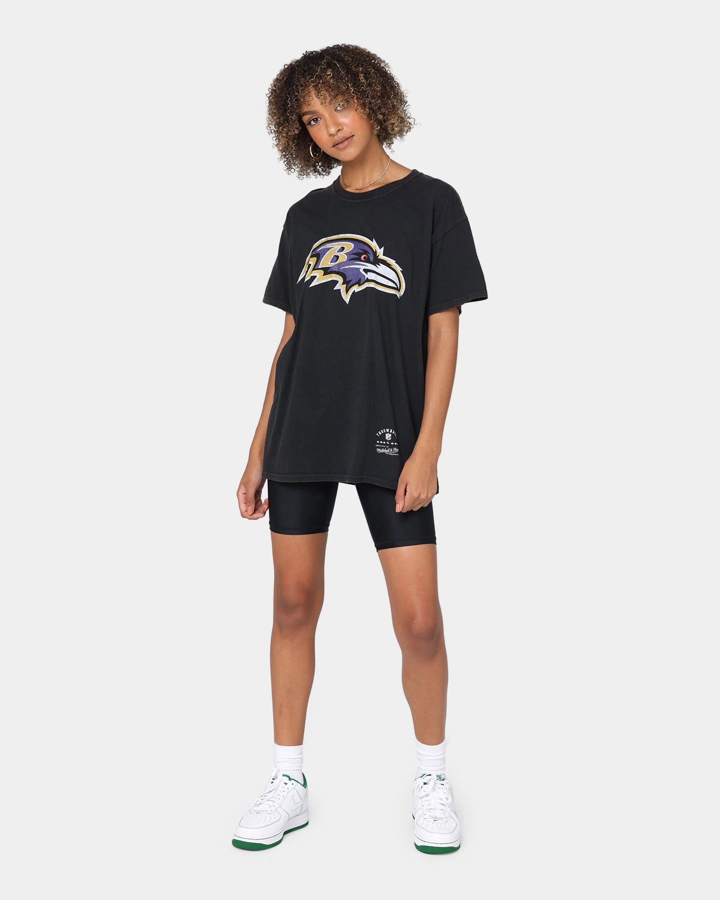 Mitchell & Ness Baltimore Ravens Oversized Logo Short Sleeve Vintage T-Shirt Vintage Black 4 Mitchell & Ness Baltimore Ravens Oversized Logo Short Sleeve Vintage T-Shirt Vintage Black - Image 2