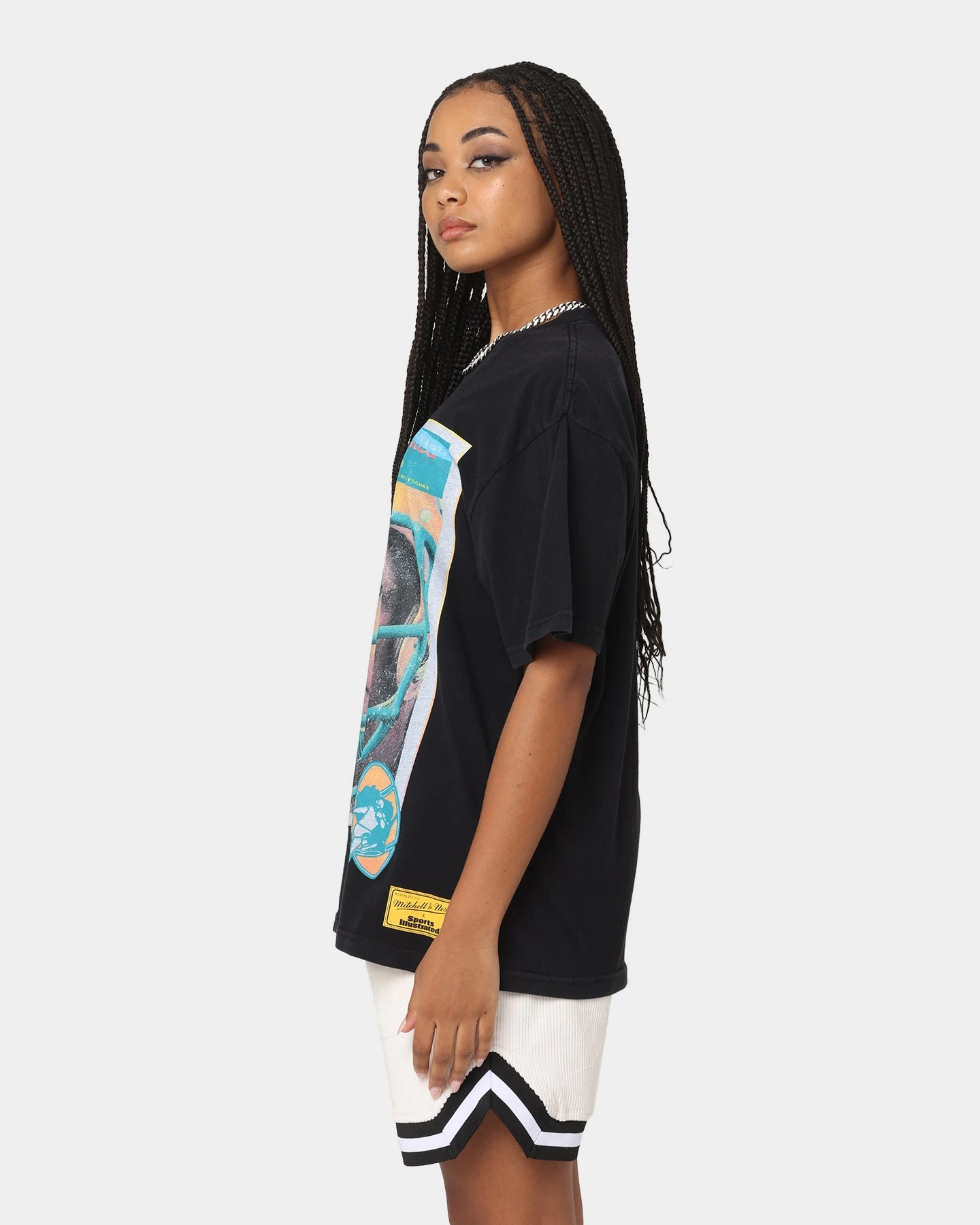 Mitchell & Ness Green Bay Packers NFL Sports Illustrated Cover Vintage T-Shirt Faded Black 7 Mitchell & Ness Green Bay Packers NFL Sports Illustrated Cover Vintage T-Shirt Faded Black - Image 5