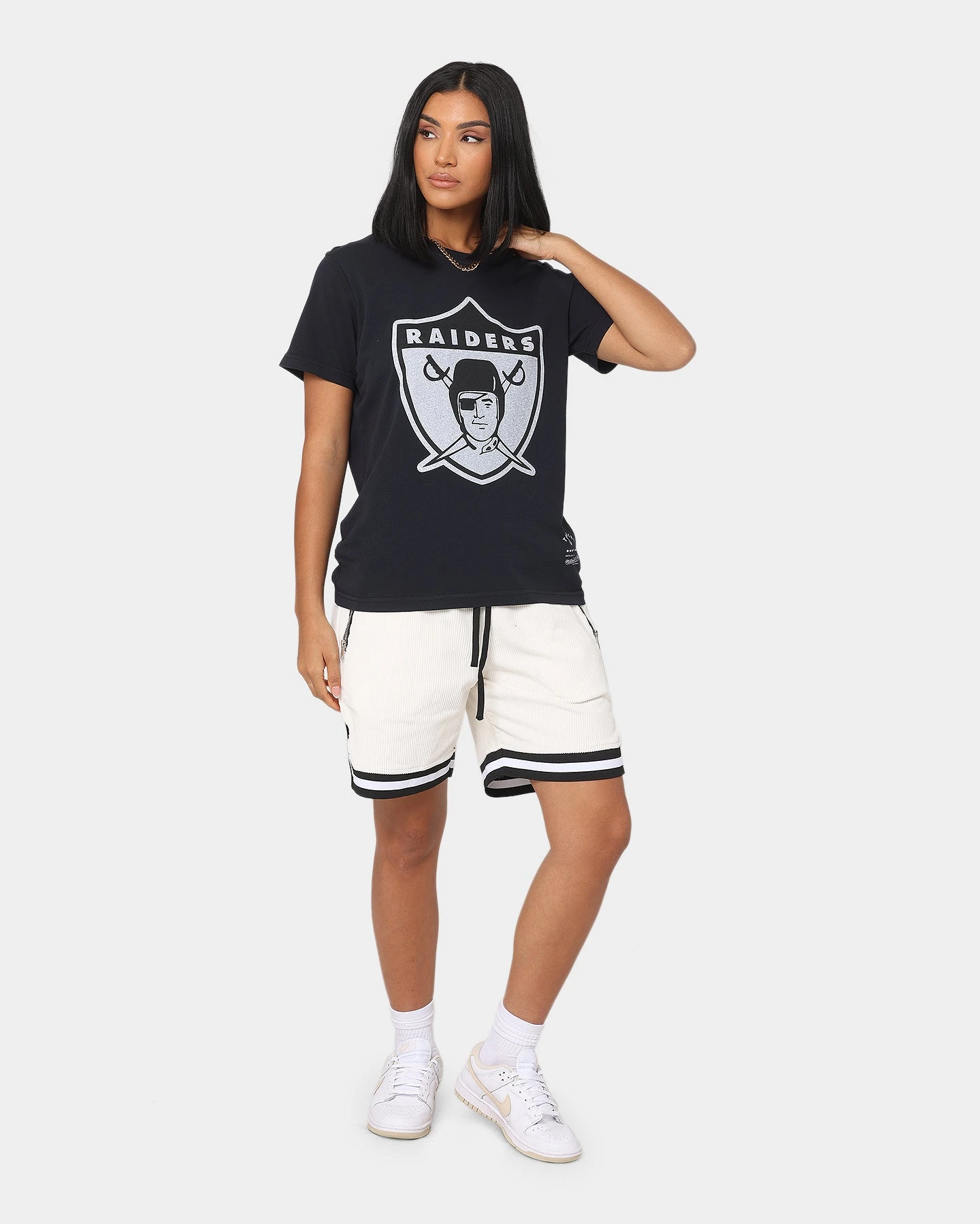 Mitchell & Ness Women's Las Vegas Raiders Vintage NFL Big Logo T-Shirt Faded Black 4 Mitchell & Ness Women's Las Vegas Raiders Vintage NFL Big Logo T-Shirt Faded Black - Image 2