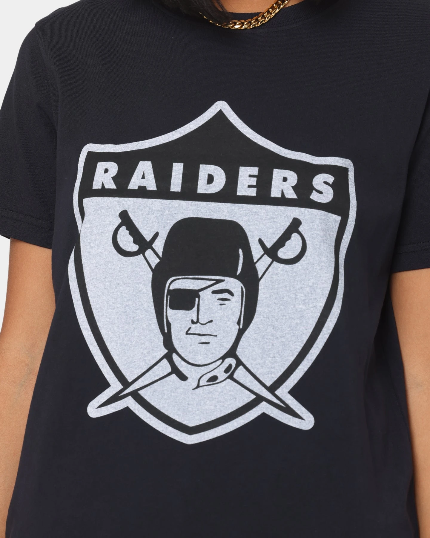Mitchell & Ness Women's Las Vegas Raiders Vintage NFL Big Logo T-Shirt Faded Black 5 Mitchell & Ness Women's Las Vegas Raiders Vintage NFL Big Logo T-Shirt Faded Black - Image 3