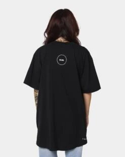 Dead Studios Daisy Chain T-Shirt Black 11 Dead Studios Daisy Chain T-Shirt Black -Culture Kings Shop 02035354 YB001 womens 0040