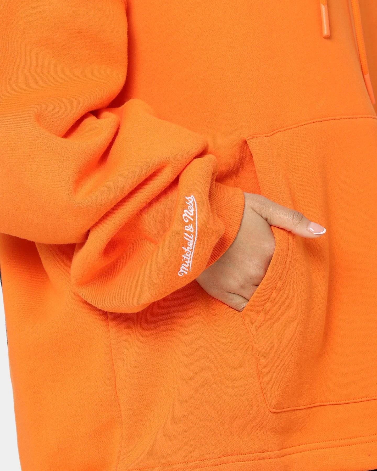 Mitchell & Ness Chicago Bulls Anniversary Hoodie Orange 11 Mitchell & Ness Chicago Bulls Anniversary Hoodie Orange - Image 9