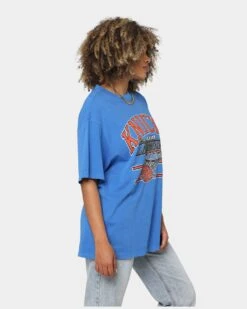 Mitchell & Ness New York Knicks Hoops Vintage T-Shirt Faded Blue -Culture Kings Shop 02036535 YF436 womens 0050