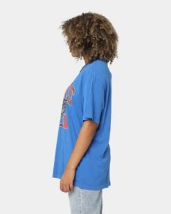 Mitchell & Ness New York Knicks Hoops Vintage T-Shirt Faded Blue -Culture Kings Shop 02036535 YF436 womens 0060