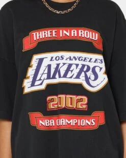 Mitchell & Ness Los Angeles Lakers 3-Peat T-Shirt Black -Culture Kings Shop 02038000 YB001 womens 0040