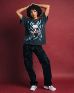 Goat Crew X Attack On Titan Colossal Titan Vintage T-Shirt Vintage Black -Culture Kings Shop 02038405 YV009 womens 020