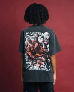 Goat Crew X Attack On Titan Colossal Titan Vintage T-Shirt Vintage Black -Culture Kings Shop 02038405 YV009 womens 040