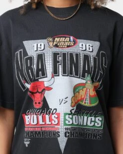 Mitchell & Ness Chicago Bulls NBA Finals 1996 T-Shirt Black -Culture Kings Shop 02039347 YB001 womens 0030