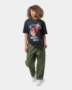 Mitchell & Ness Miami Heat Oversized Logo Short Sleeve Vintage T-Shirt Vintage Black -Culture Kings Shop 02039354 YV009 womens 0020