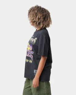 Mitchell & Ness Los Angeles Lakers Champs Short Sleeve T-Shirt Black -Culture Kings Shop 02039358 YB001 womens 0060