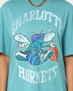 Mitchell & Ness Charlotte Hornets XL Arch Vintage T-Shirt Faded Aqua -Culture Kings Shop 02039554 YF435 womens 0030