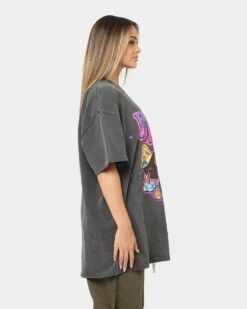 American Thrift X Bratz Bratz Logo Group Heavyweight Vintage T-Shirt Black Wash -Culture Kings Shop 02041496 YB295 womens 0050