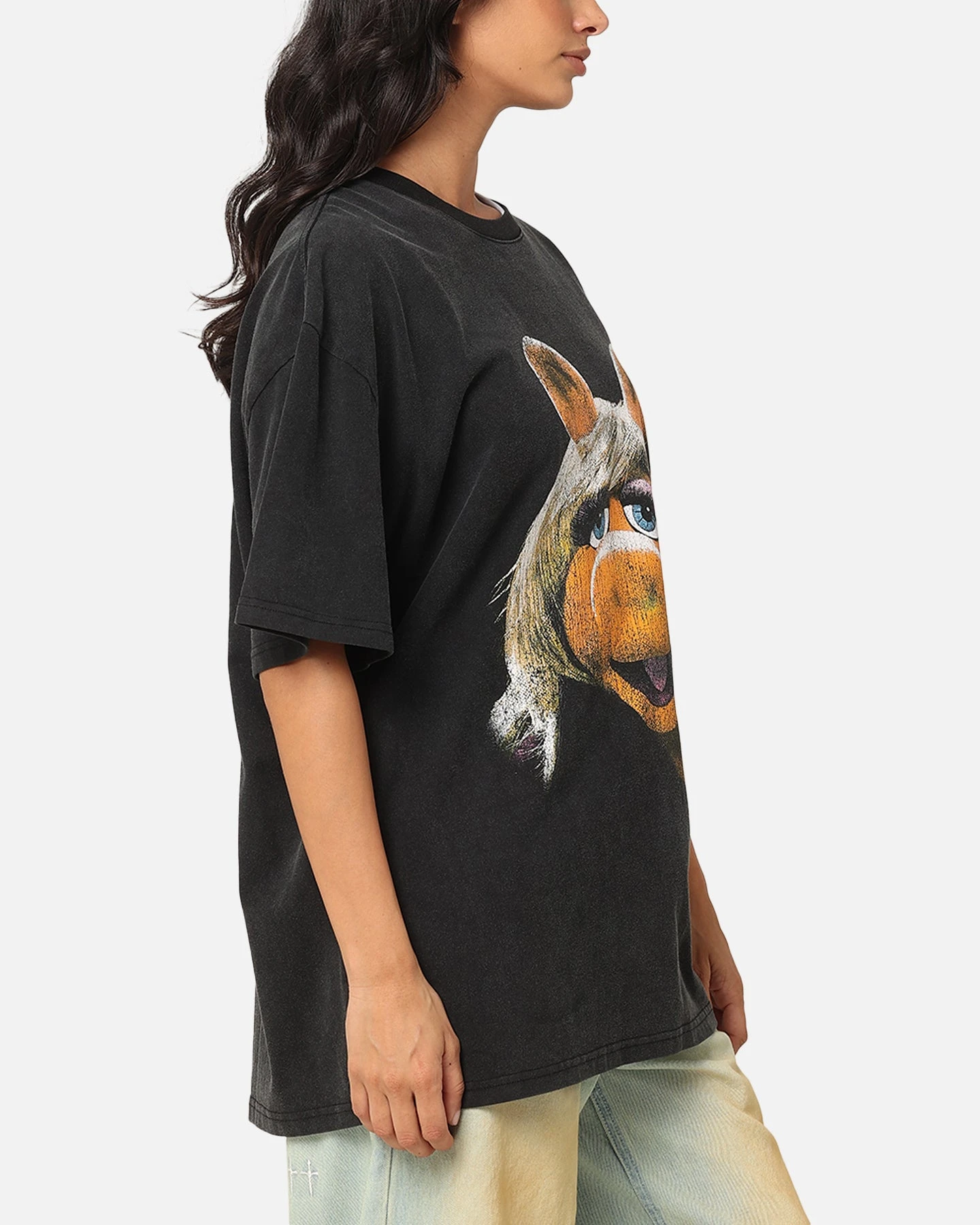 American Thrift Disney The Muppets Miss Piggy Heavy T-Shirt Vintage Black 7 American Thrift Disney The Muppets Miss Piggy Heavy T-Shirt Vintage Black - Image 5