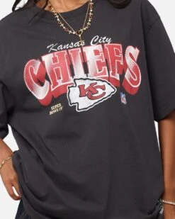 Mitchell & Ness Kansas City Chiefs Arch T-Shirt Faded Black 13 Mitchell & Ness Kansas City Chiefs Arch T-Shirt Faded Black -Culture Kings Shop 02051321 YB554 womens 00060