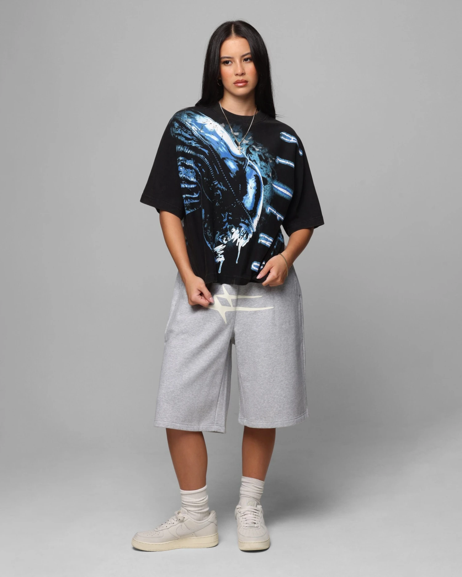 Loiter Alien It's War Boxy T-Shirt Washed Black 5 Loiter Alien It's War Boxy T-Shirt Washed Black - Image 3