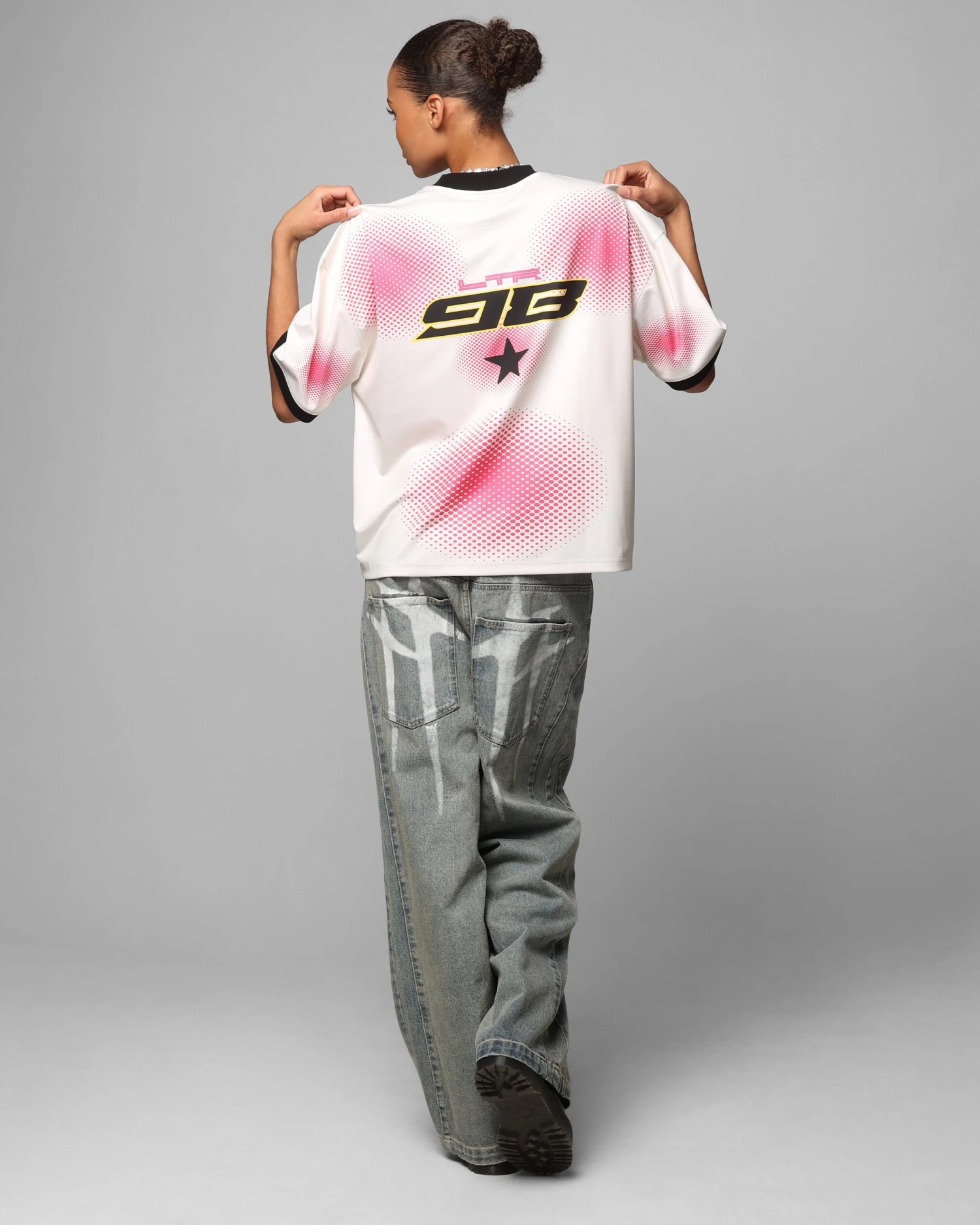 Loiter Motorway Sport T-Shirt Off White/Pink 6 Loiter Motorway Sport T-Shirt Off White/Pink - Image 4