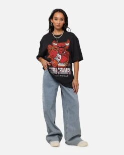 Mitchell & Ness Chicago Bulls '96 NBA Champs T-Shirt Faded Black 9 Mitchell & Ness Chicago Bulls '96 NBA Champs T-Shirt Faded Black -Culture Kings Shop 02052730 YB554 womens 00020