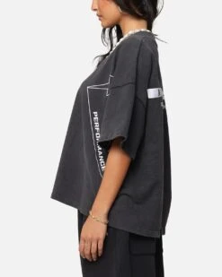 Loiter Dark Performance T-Shirt Charcoal 15 Loiter Dark Performance T-Shirt Charcoal -Culture Kings Shop 02053122 YC300 womens 00060