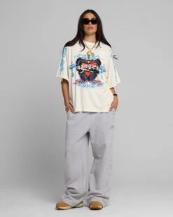 Loiter Hearts T-Shirt Off White -Culture Kings Shop 02053207 YO007 womens 0030
