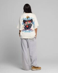 Loiter Hearts T-Shirt Off White -Culture Kings Shop 02053207 YO007 womens 0040