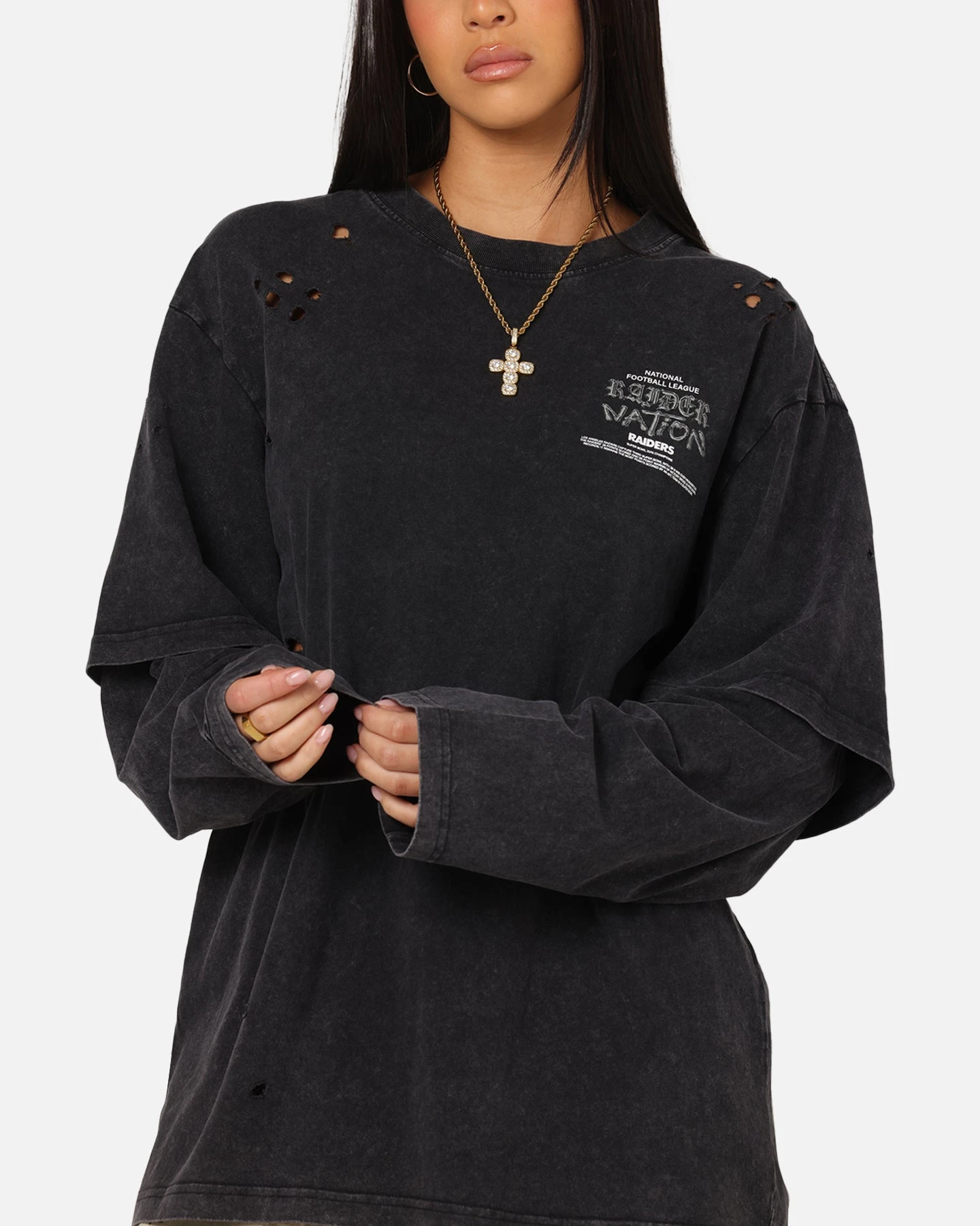 Mitchell & Ness Las Vegas Raiders Chromed Mock Long Sleeve T-Shirt Faded Black 9 Mitchell & Ness Las Vegas Raiders Chromed Mock Long Sleeve T-Shirt Faded Black - Image 7