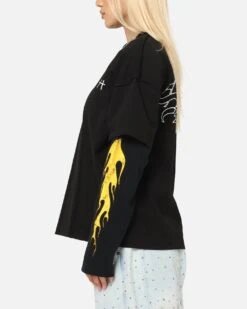 Saint Morta La Flame Long Sleeve T-Shirt Black 15 Saint Morta La Flame Long Sleeve T-Shirt Black -Culture Kings Shop 02054225 YB001 womens 0060
