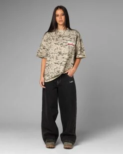 Loiter Bullrush Premium T-Shirt Digi Camo -Culture Kings Shop 02054248 YC069 womens 0040