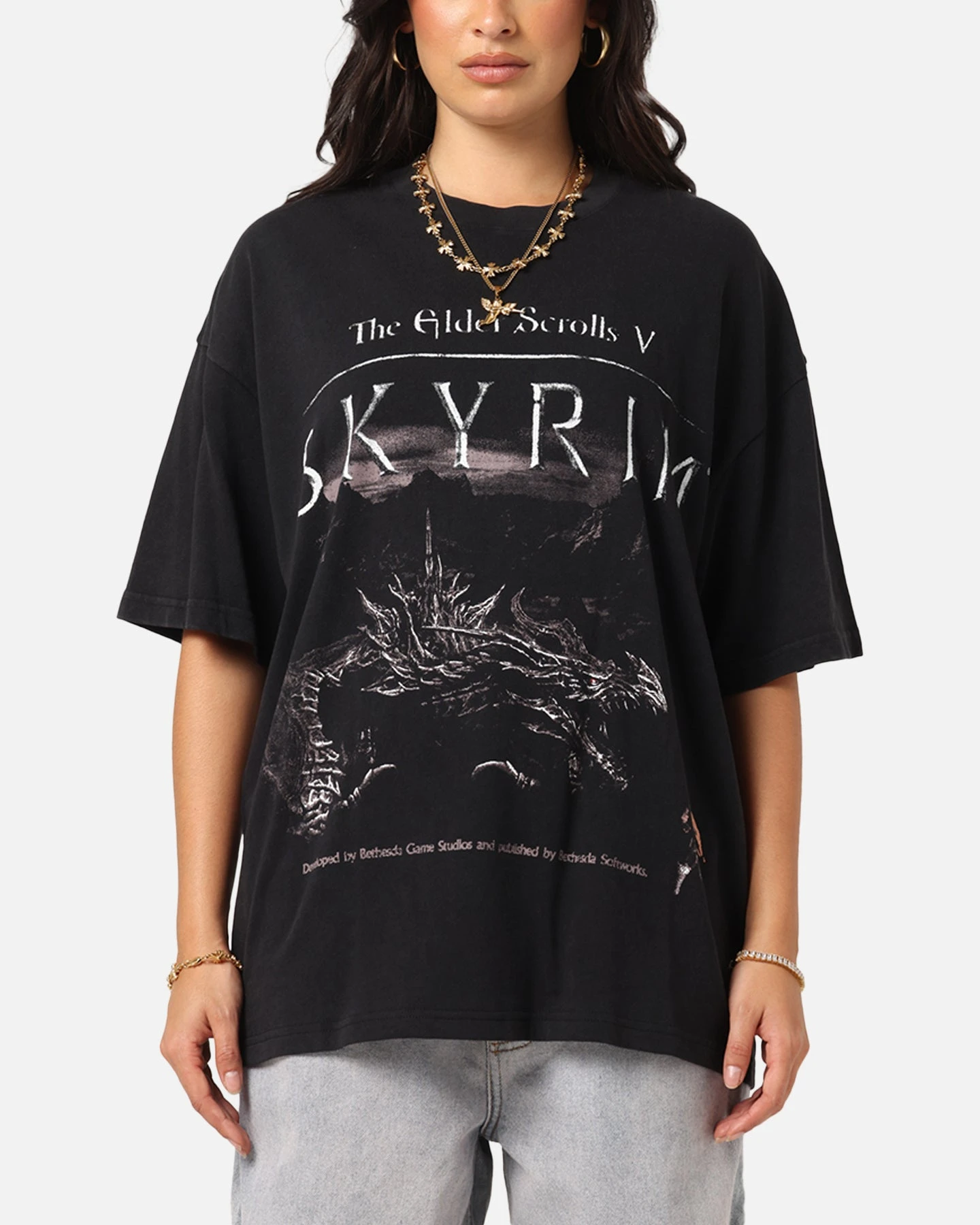 73 Studio X The Elder Scrolls V: Skyrim Aludin Vintage T-Shirt Black Acidwash 3 73 Studio X The Elder Scrolls V: Skyrim Aludin Vintage T-Shirt Black Acidwash