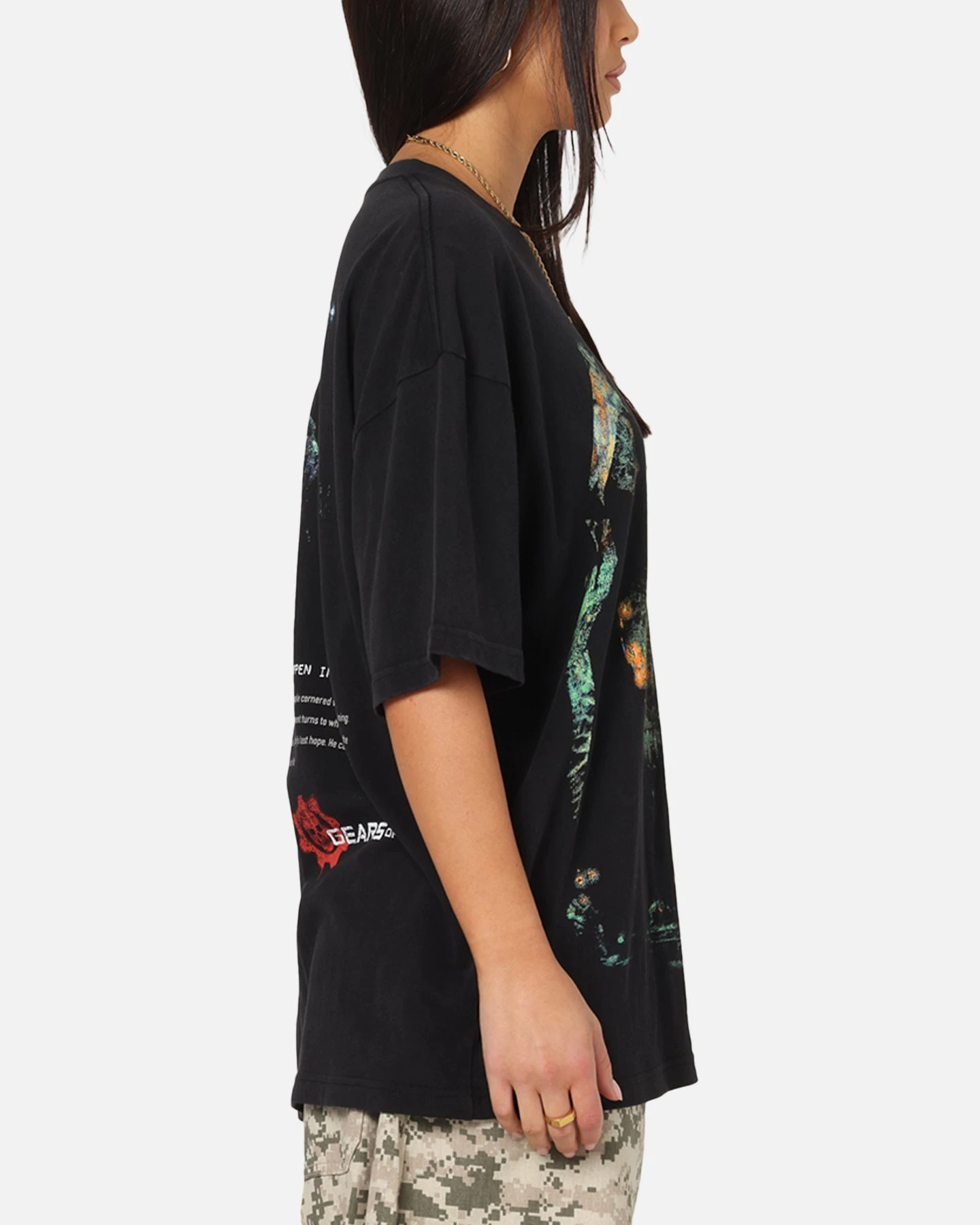 73 Studio X Gears Of War '06 Mad World Vintage T-Shirt Black Acidwash 7 73 Studio X Gears Of War '06 Mad World Vintage T-Shirt Black Acidwash - Image 5