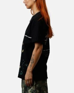 73 Studio X Gears Of War '06 Mad World T-Shirt Black 11 73 Studio X Gears Of War '06 Mad World T-Shirt Black -Culture Kings Shop 02055205 YB001 womens 0050